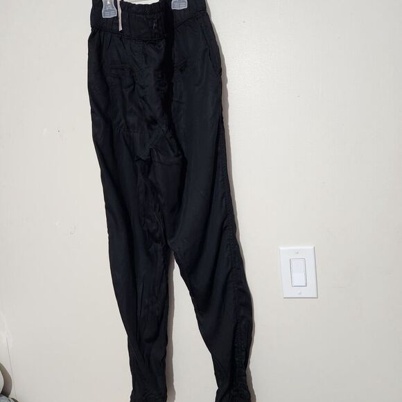 So Junior Jogger For Women Size Medium Black Color Elastic Waist High Rise - Picture 3 of 14